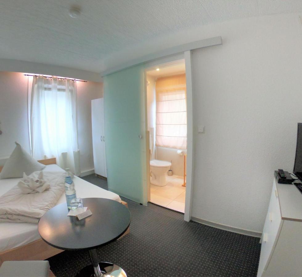 City Hotel Diez Bagian luar foto