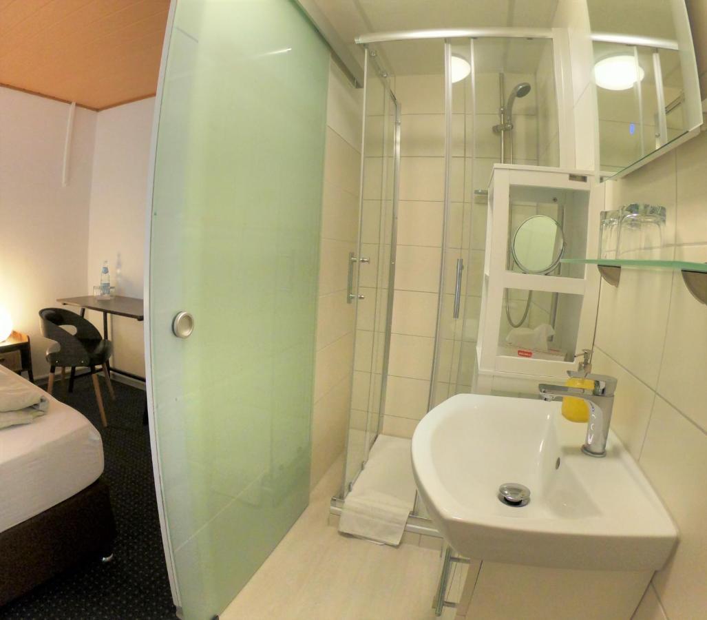 City Hotel Diez Bagian luar foto
