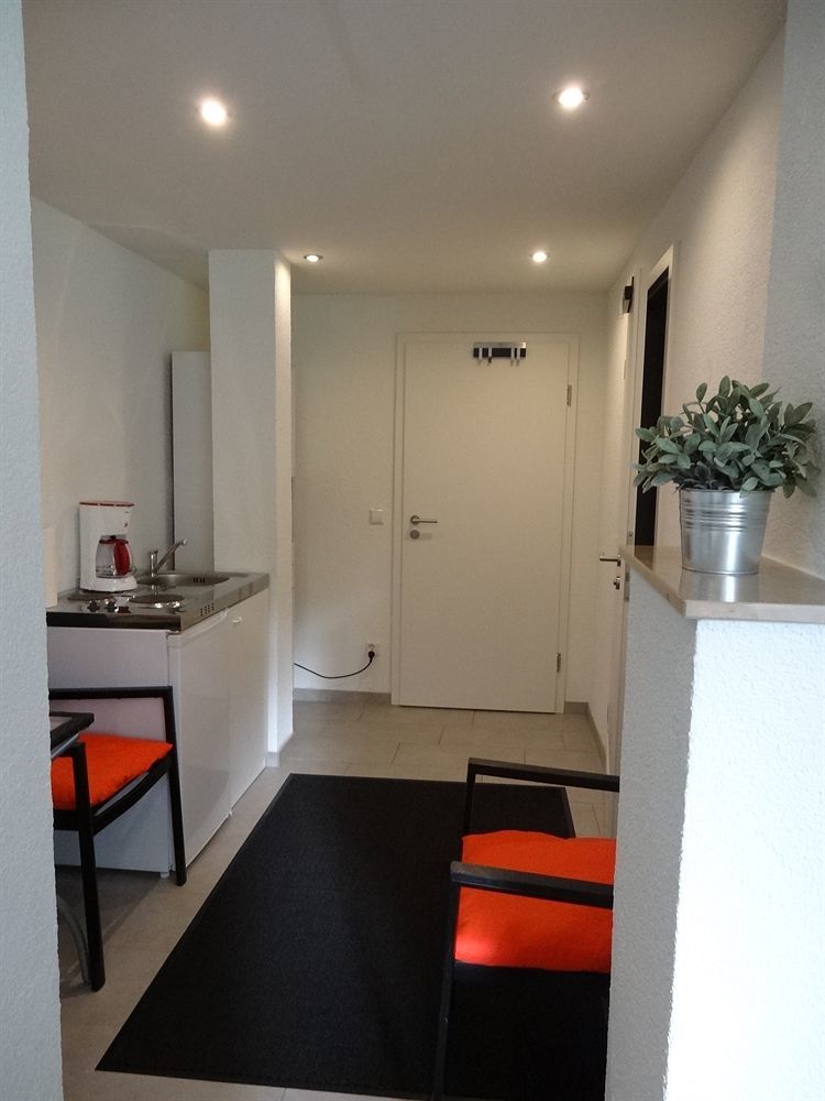City Hotel Diez Bagian luar foto