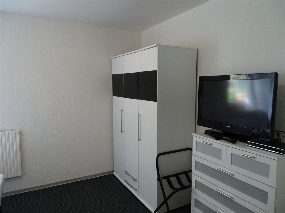City Hotel Diez Bagian luar foto